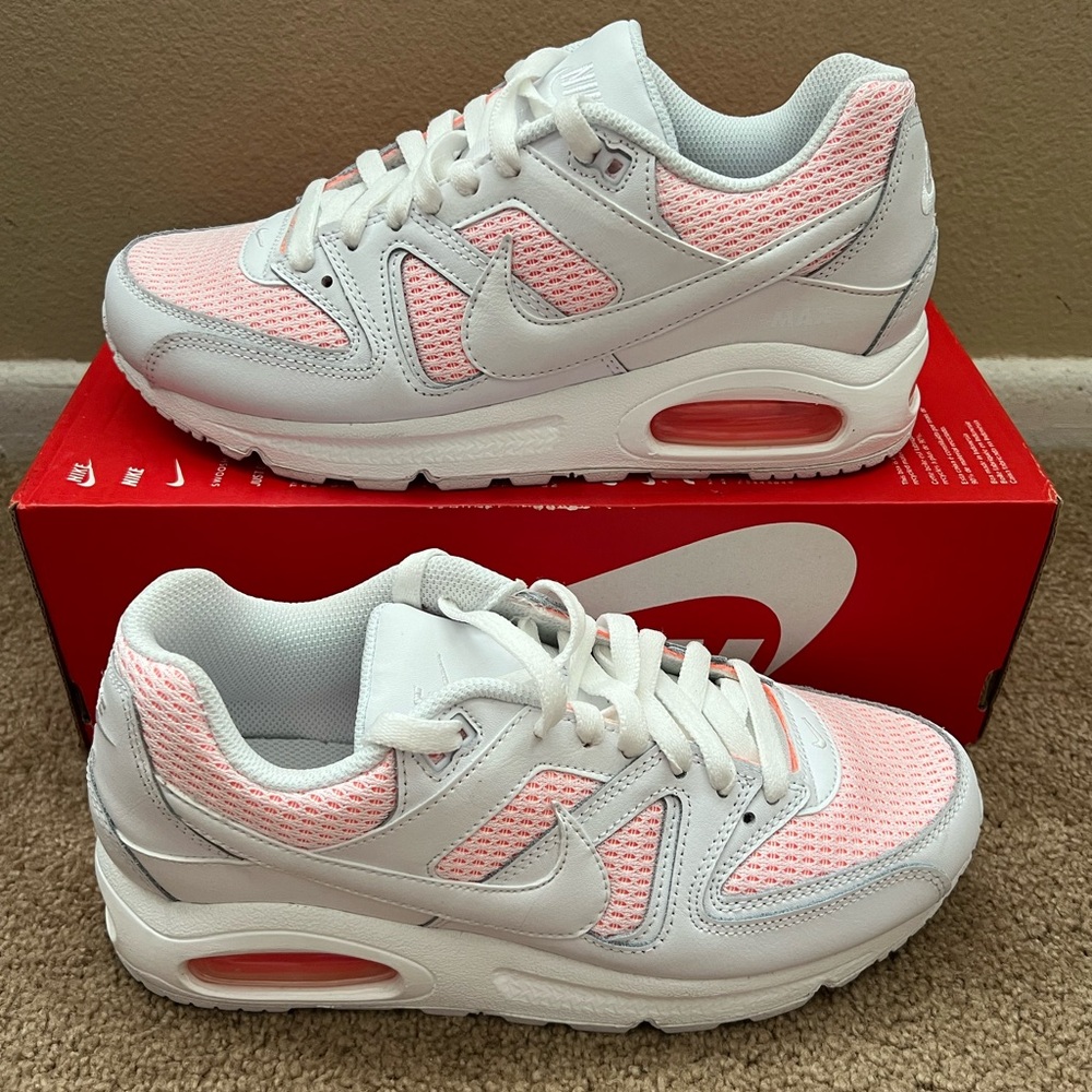 Nike Wmns Air Max Command Size 8.5